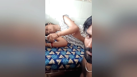 Amateur brunette girl giving a hard and passionate blowjob