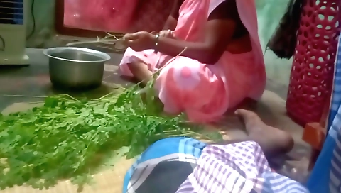 Indian in a sexy outfit gets her auntly's juicy boobs pressed