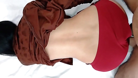 Indian hottie gets fucked in doggy style and she also enjoys to fuck