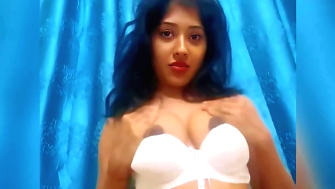 Indian brunette amateur girl 18+ shows off her ass