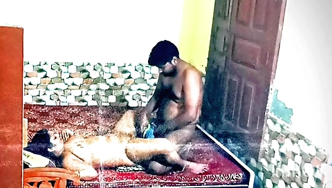 Indian amateur fuck video with a sexy ass and a nice cunt