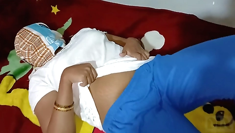 Indian brunette sex video with hot and sexy sex scene