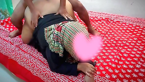 Indian badi gand vali gets her anal fucked by her stepmother