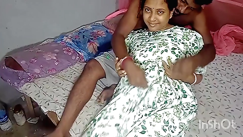 Indian bhabhi hussy fucked in a very sexy amateur porn video