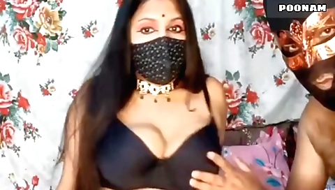 Bhabhi is a sexy brunette indian with a great body