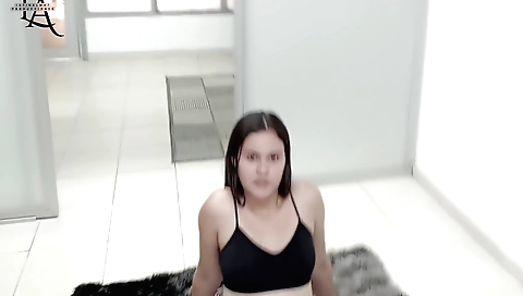 Brunette brunette with nice tits enjoys pussy fucking