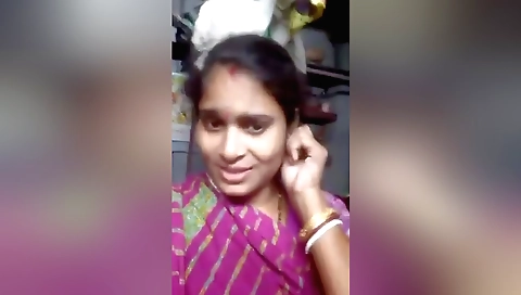 Indian video with me showing my natural body and boobs