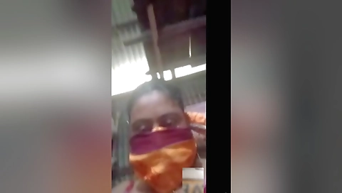 Indian amateur getting her big booty and tits fucked
