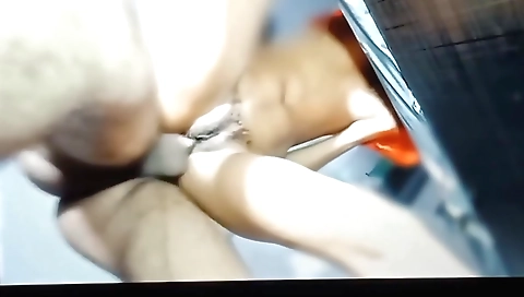Indian hairy girl shows her pussy canal in a video