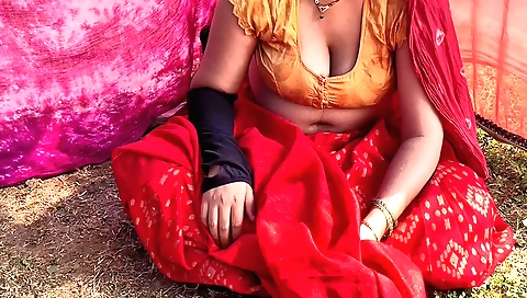 Indian brunette resma fucked by her stepson outdoors