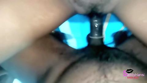 Amateur hairy pussy fuck vid shows a woman with hairy pussy