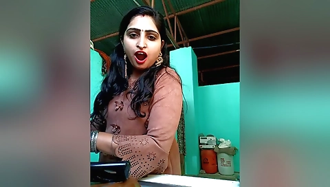 Amateur indian brunette showing her big ass and chubby body