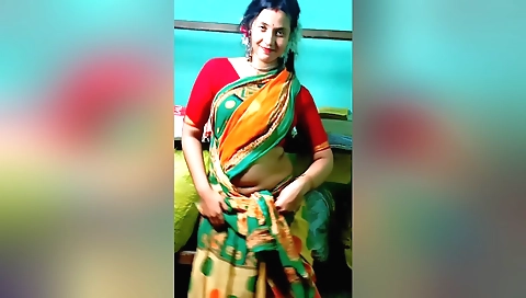 Indian girl in a yoga teacher outfit fucks a teacher's cock