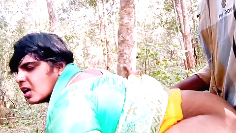 A big ass milf gets penetrated outdoors in an outdoor sex scene