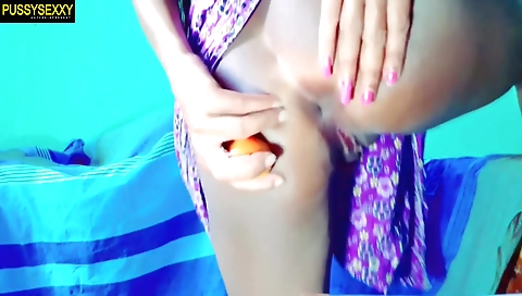 Indian amateur anal sex video with her ass on webcam