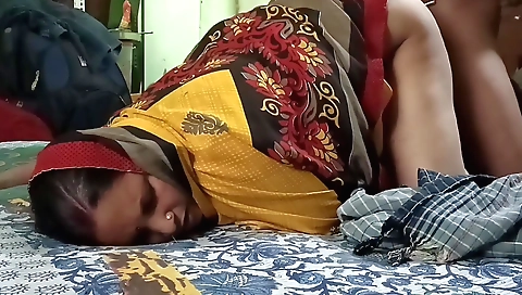Indian amateur porn with a big ass and a nice ass on the couch