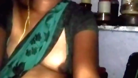 Indian girl gives her neighbor's husband a creampie