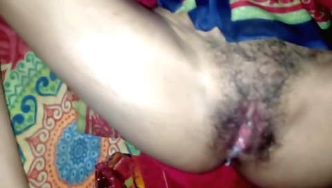 Indian cunt fetish with hairy pussy in amateur video