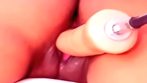 Indian solo video of a girl with a nice body riding a dildo