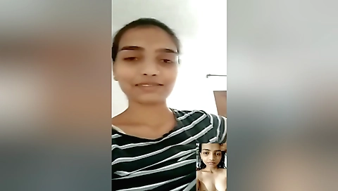 Indian babe shows off her natural boobs in this amateur clip