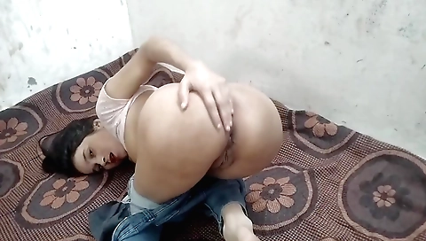 Indian brunette amateur video filmed in a backyard