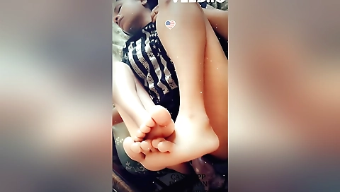 Hot amateur foot fetish video with a brunette girl