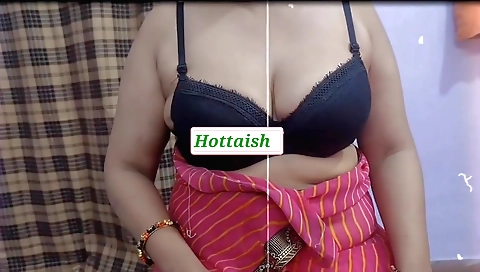 Indian chick gets handjob in the backyard as she gets caught