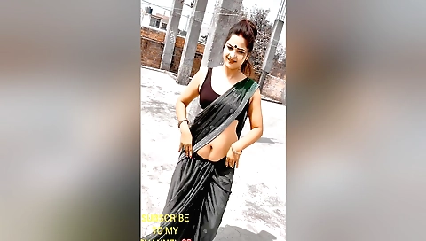 Indian stepmom gives a nice amateur video with her big ass
