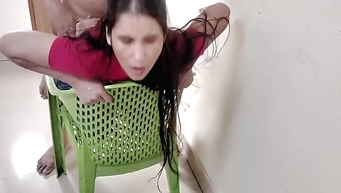 Indian teen sucks his dick in a homemade sex video