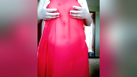 Indian chick swallows a hefty dick for the first time in her life