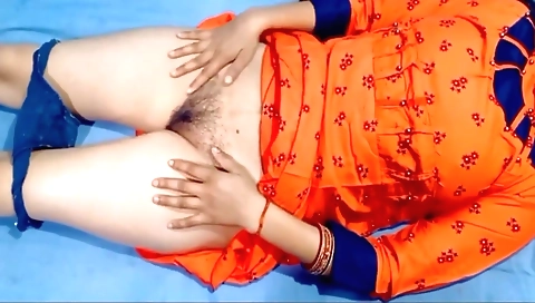 Indian girl is giving a hard fuck to her boyfriend