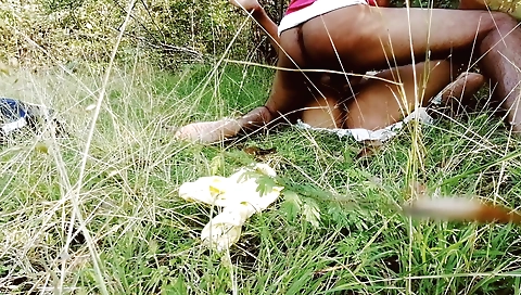 Creampie with a big dick in a big jungle in the open air
