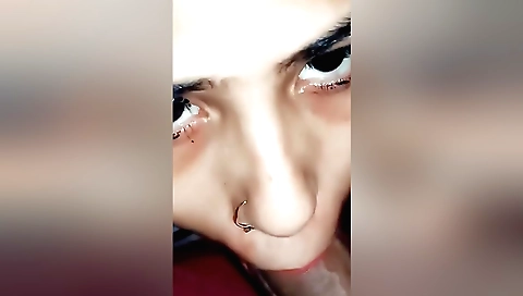 Indian girl sucks big cock with her mouth and then mouth it