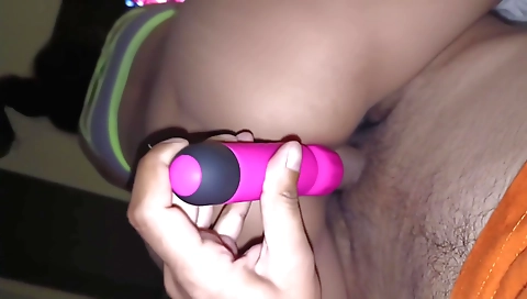Indian girl with hairy snatch 18+ is fucking a toy