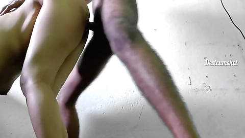 Dhaka rasne chodha khe dildo chodha ne driver ke sath dildo dildos
