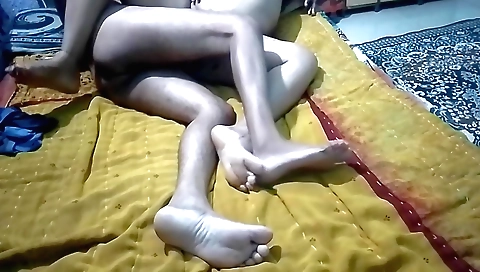 Indian amateur sex movie in hd video with cum in a hole
