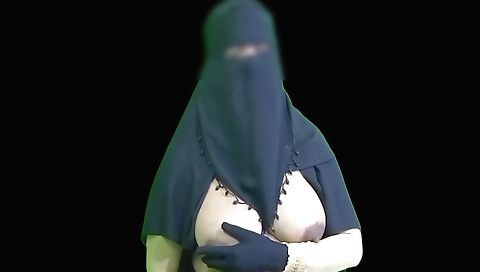 A beautiful girl with big tits is doing her best solo action